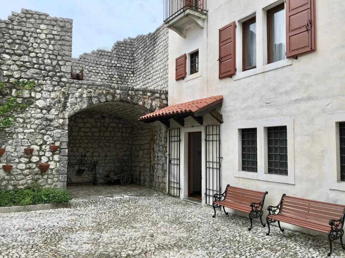 Hotel Sleep In Venzone Exterior foto