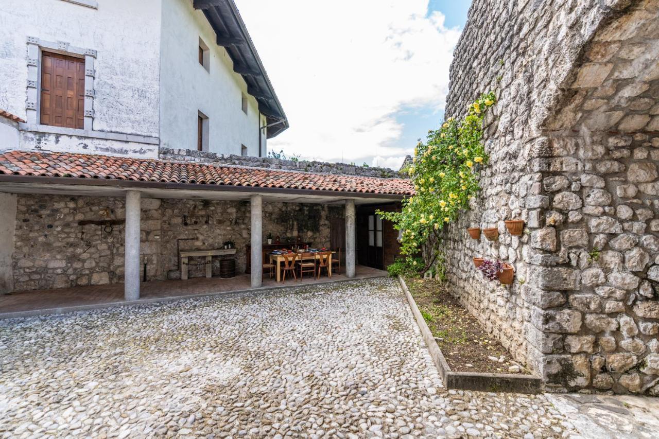 Hotel Sleep In Venzone Exterior foto